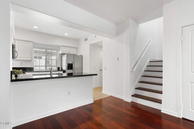 15633 Odyssey Drive 56, Los Angeles, CA 91344