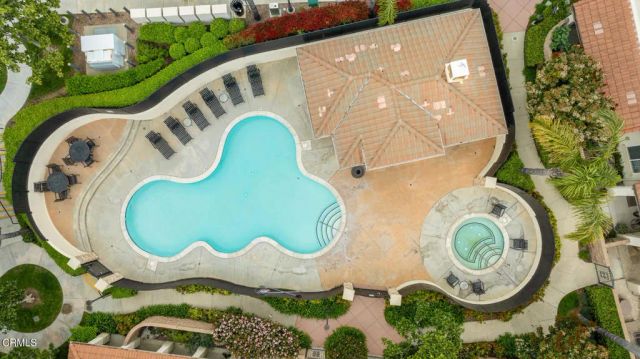 15633 Odyssey Drive 56, Los Angeles, CA 91344