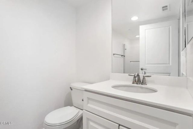 15633 Odyssey Drive 56, Los Angeles, CA 91344