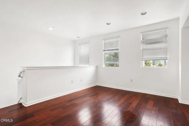 15633 Odyssey Drive 56, Los Angeles, CA 91344