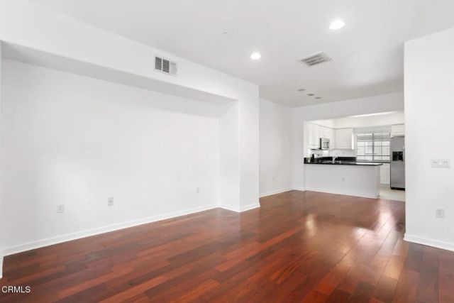 15633 Odyssey Drive 56, Los Angeles, CA 91344