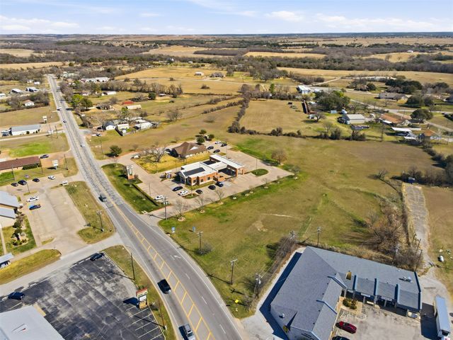 2915 Fall Creek Highway, Granbury, TX 76049