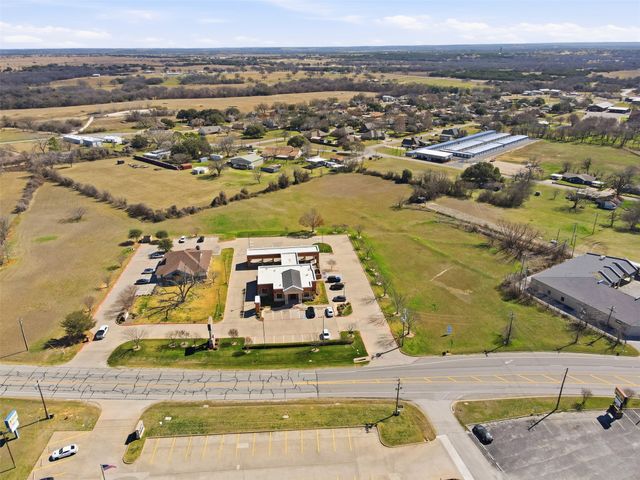 2915 Fall Creek Highway, Granbury, TX 76049