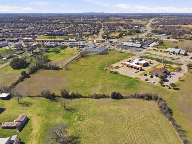 2915 Fall Creek Highway, Granbury, TX 76049