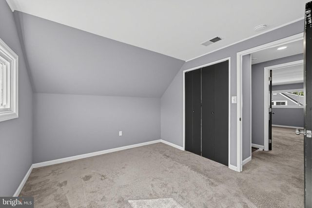 36 KINGWOOD LN, Levittown, PA 19055