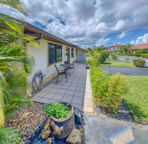 815 ANDREW REDDING Road 201, Lantana, FL 33462