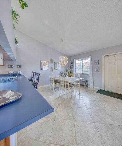 815 ANDREW REDDING Road 201, Lantana, FL 33462