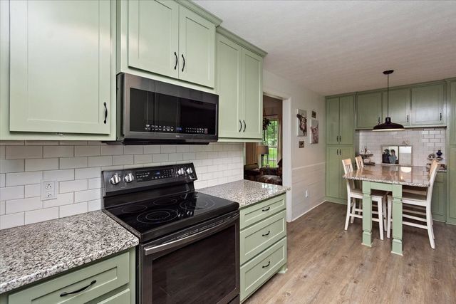 625 Mag a Mor Dr, Lafayette, TN 37083