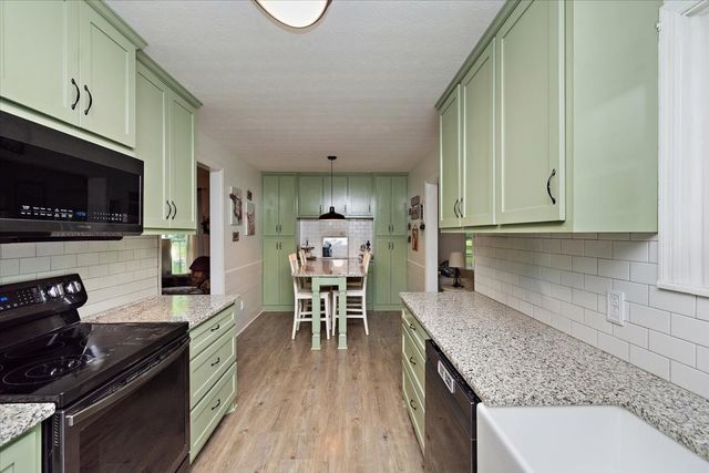 625 Mag a Mor Dr, Lafayette, TN 37083