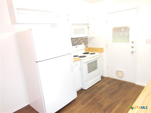 1022 Clover Circle, New Braunfels, TX 78130