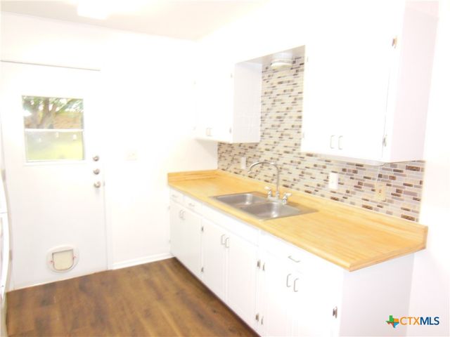 1022 Clover Circle, New Braunfels, TX 78130