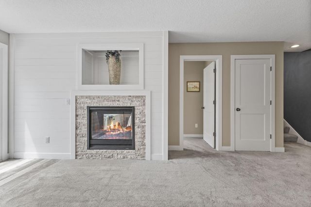 2548 153rd Lane NW, Andover, MN 55304
