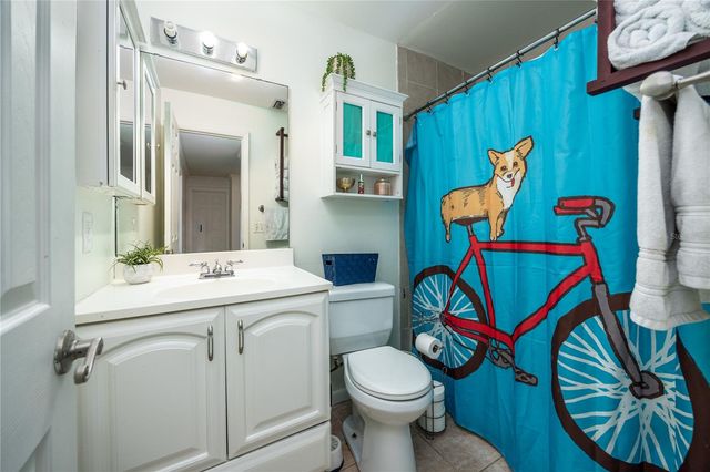 8031 SW 13TH ROAD, Gainesville, FL 32607