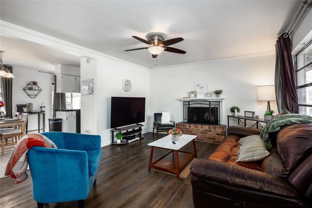 8031 SW 13TH ROAD, Gainesville, FL 32607