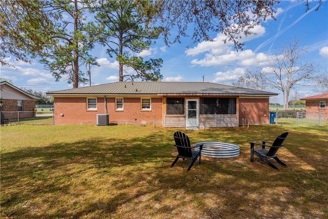 2857 Cherokee Street, Waycross, GA 31503