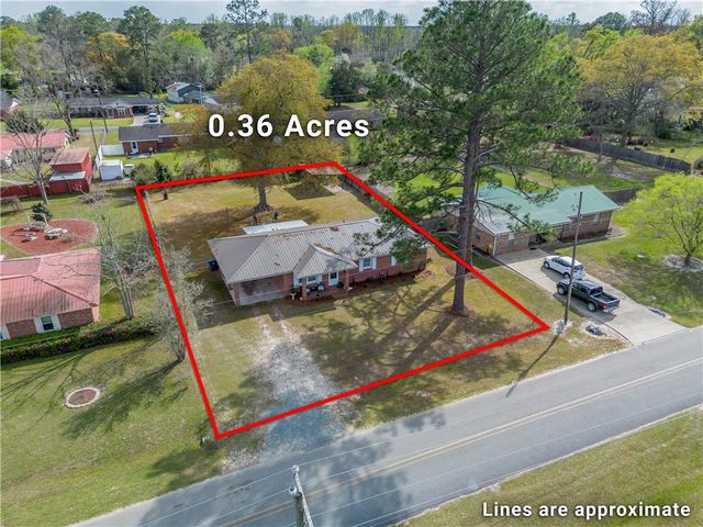 2857 Cherokee Street, Waycross, GA 31503