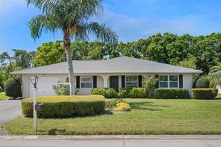 7082 W COUNTRY CLUB DRIVE N 7082, Sarasota, FL 34243