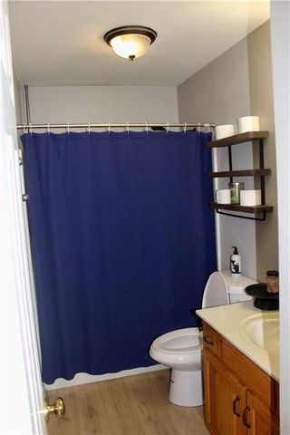 728 E 167th Terrace, Gardner, KS 66030