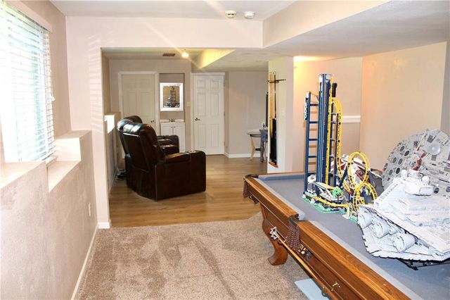 728 E 167th Terrace, Gardner, KS 66030