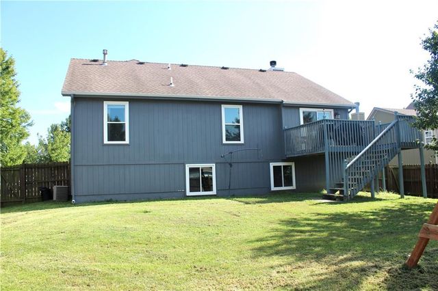 728 E 167th Terrace, Gardner, KS 66030