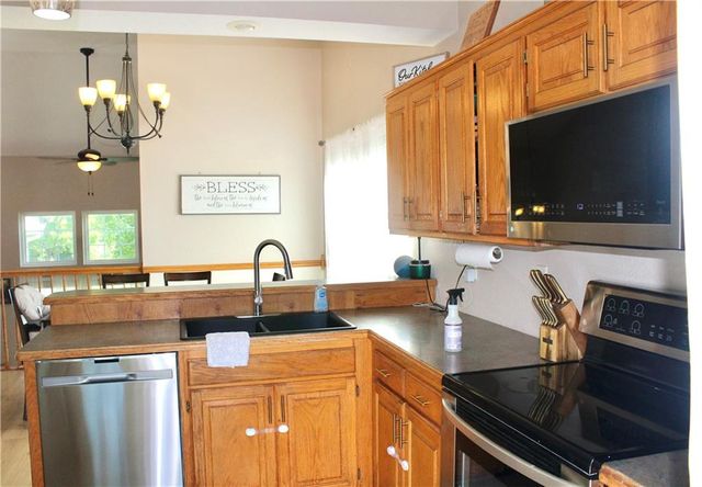 728 E 167th Terrace, Gardner, KS 66030