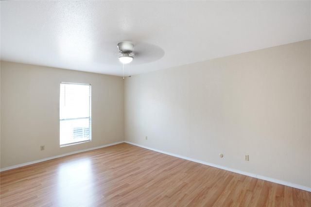 12955 Woodforest Boulevard 32, Houston, TX 77015