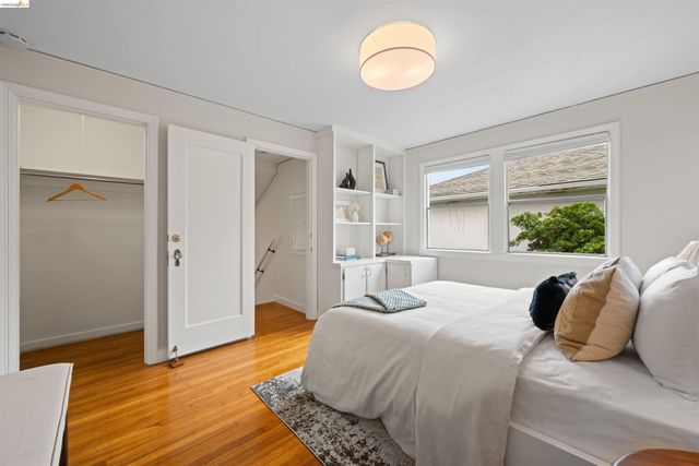 3712 Maple Ave, Oakland, CA 94602