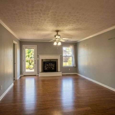 2234 N Fork Drive, Soddy Daisy, TN 37379