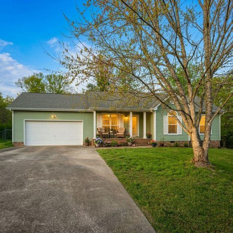 2234 N Fork Drive, Soddy Daisy, TN 37379