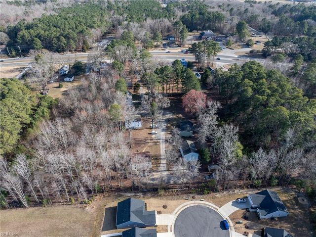 6822 Village South DR, Gloucester, VA 23061