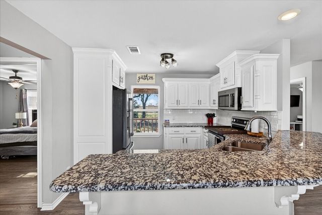 6134 N Fm 148, Terrell, TX 75160