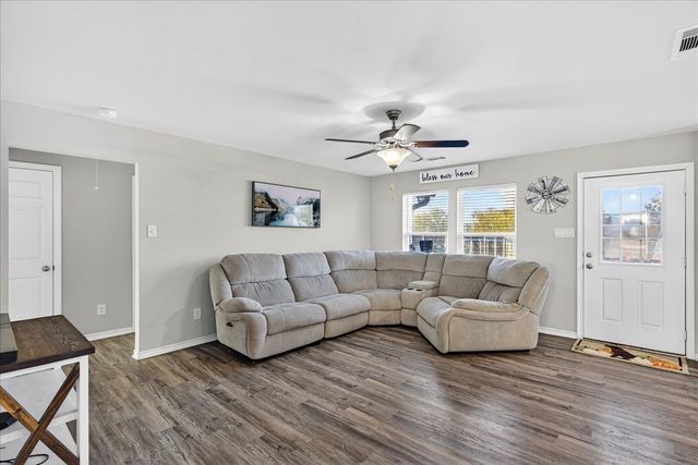 6134 N Fm 148, Terrell, TX 75160