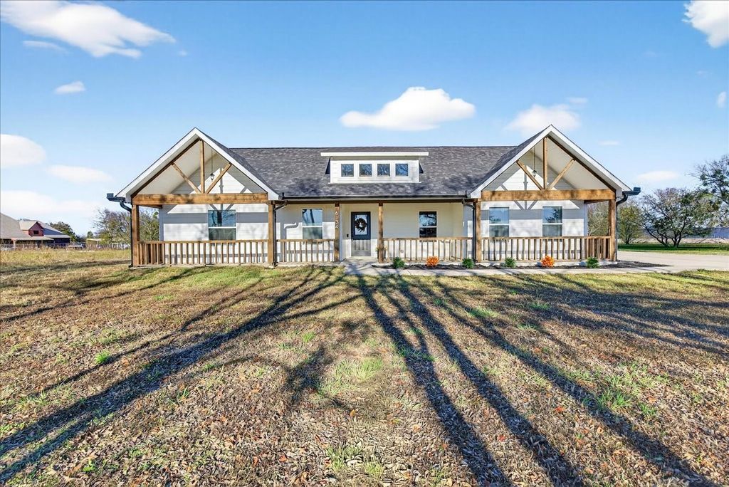 6134 N Fm 148, Terrell, TX 75160