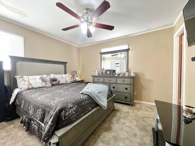 105 Ford Avenue, Hattiesburg, MS 39402