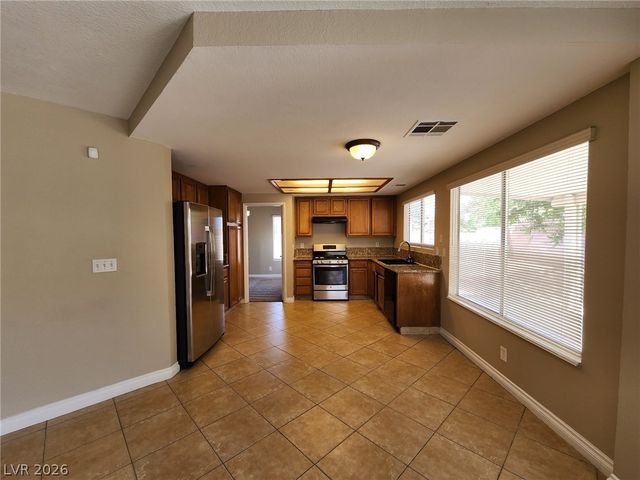 6703 Dominion Court, Las Vegas, NV 89103