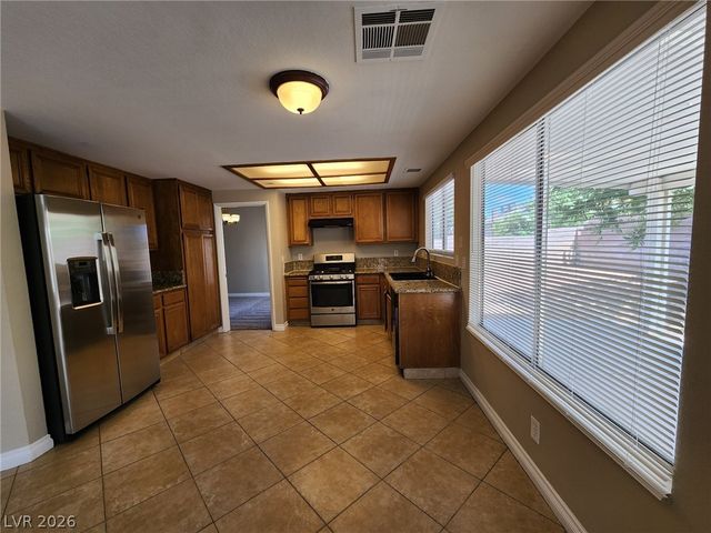 6703 Dominion Court, Las Vegas, NV 89103