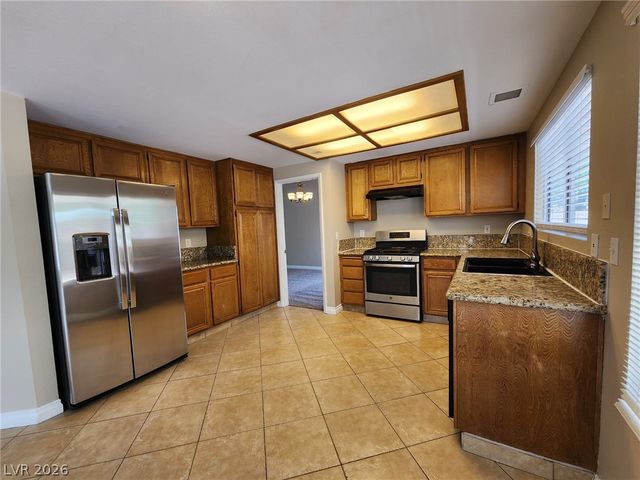 6703 Dominion Court, Las Vegas, NV 89103