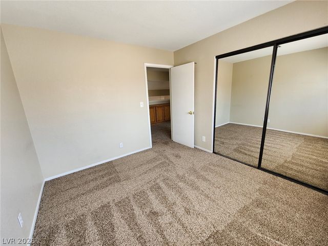 6703 Dominion Court, Las Vegas, NV 89103