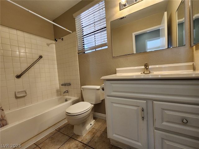 6703 Dominion Court, Las Vegas, NV 89103