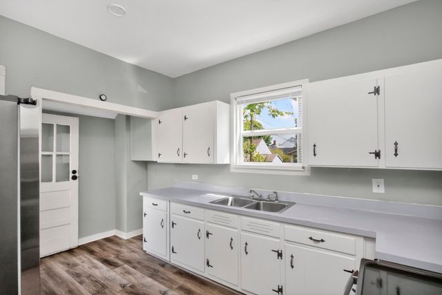 903 Berry St, Old Hickory, TN 37138