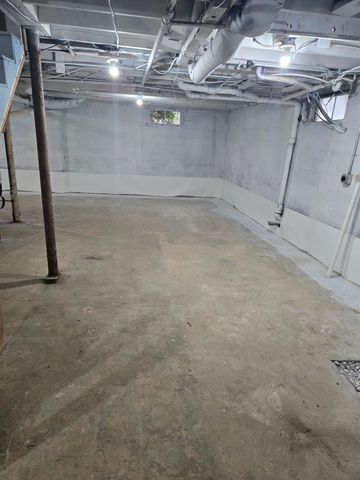 5023 West Pea Ridge Road, Huntington, WV 25705