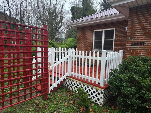 5023 West Pea Ridge Road, Huntington, WV 25705