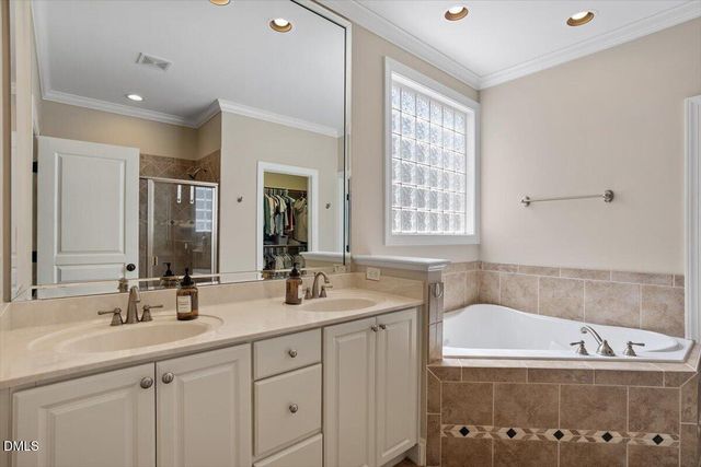 1549 Heritage Links Drive, Wake Forest, NC 27587