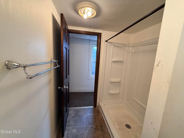 44 S Perry Street, Johnstown, NY 12095