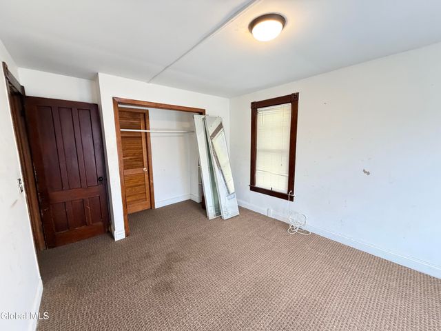 44 S Perry Street, Johnstown, NY 12095