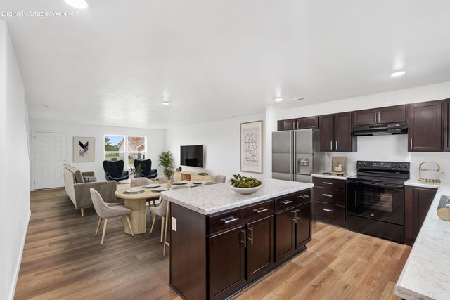 5175 W Sunstruck Street, Springfield, MO 65802