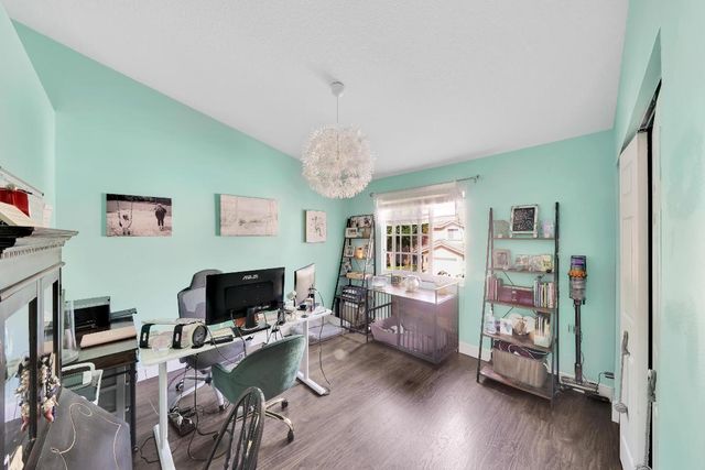 6204 NW 74th Court, Parkland, FL 33067