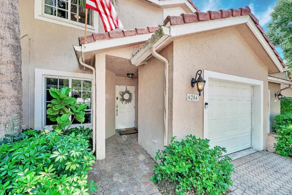 Image 2 of property listing at 6204 NW 74th Court, Parkland, FL 33067