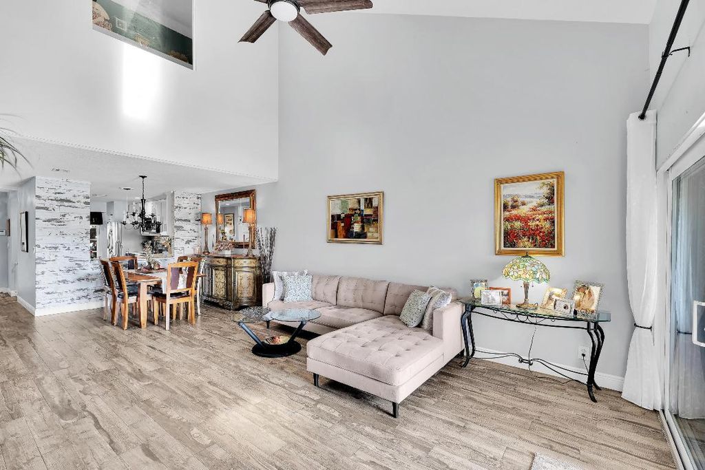 Image 25 of property listing at 6204 NW 74th Court, Parkland, FL 33067