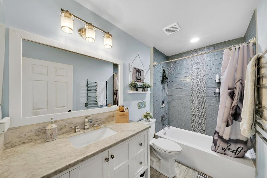 Image 33 of property listing at 6204 NW 74th Court, Parkland, FL 33067